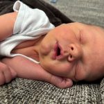 Baby Nevio geboren im Geburtshaus Marburg