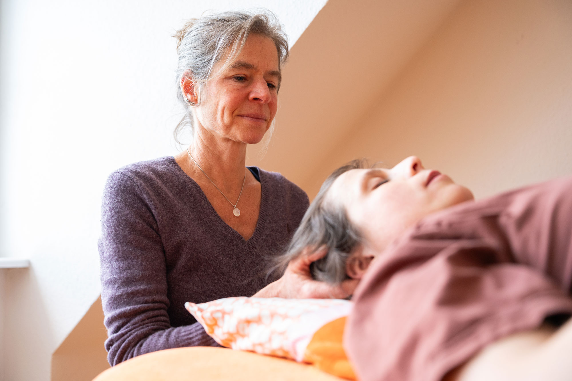 Koerperarbeit Cranio-Sacral-Therapie Geburtshaus Schwangerschaft
